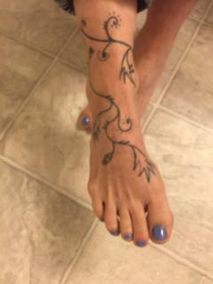 Sherilyn Fenn feet photo thumbnail