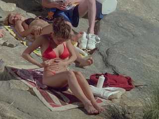 Sherilyn Fenn feet photo thumbnail