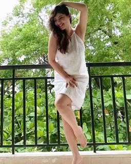 Sherin Shringar feet photo 13