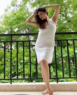 Sherin Shringar feet photo 12