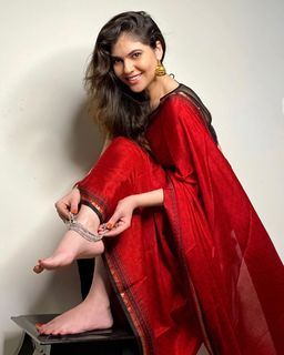 Sherin Shringar feet photo 16
