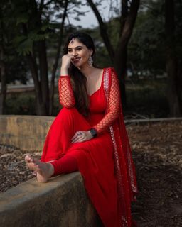 Sherin Shringar feet photo 1