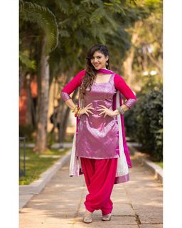 Sherin Shringar feet photo 16
