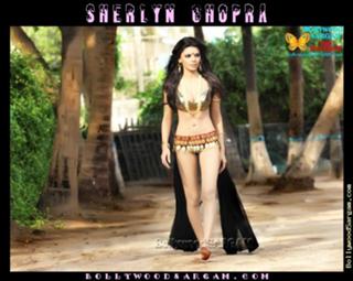 Sherlyn Chopra feet photo thumbnail