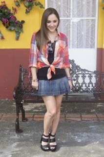 Sherlyn feet photo thumbnail