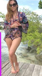 Sherlyn feet photo thumbnail