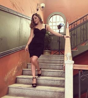 Sherlyn feet photo thumbnail