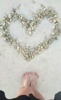 Sherlyn feet photo thumbnail
