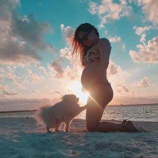 Sherlyn feet photo thumbnail