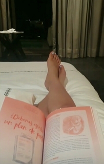 Sherlyn feet photo thumbnail