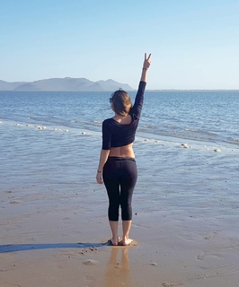 Sherlyn feet photo thumbnail