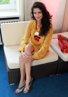 Shermine Sharivar feet photo 14