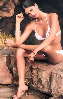 Shermine Sharivar feet photo 5