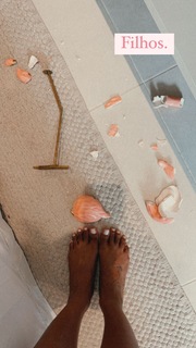 Sheron Menezzes feet photo 7