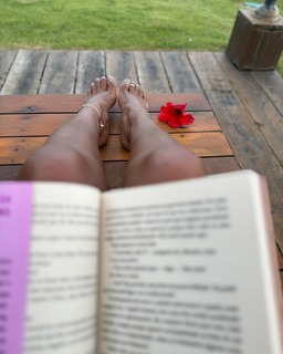 Sheron Menezzes feet photo 1