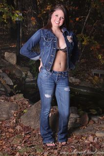 Sherri Chanel feet photo 12