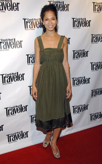 Sherri Saum feet photo 9