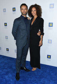 Sherri Saum feet photo 3