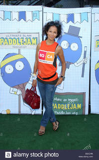 Sherri Saum feet photo 15