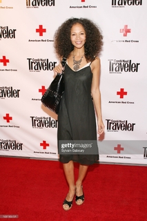 Sherri Saum feet photo 12