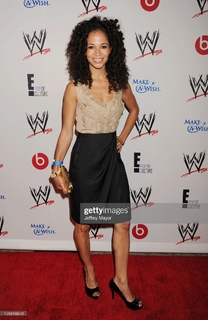 Sherri Saum feet photo 13
