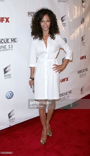 Sherri Saum feet photo 6