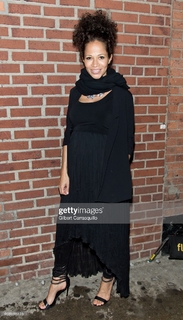 Sherri Saum feet photo 14