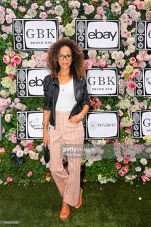 Sherri Saum feet photo 7