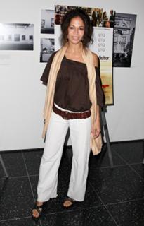 Sherri Saum feet photo 15