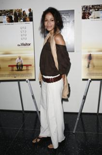 Sherri Saum feet photo 13