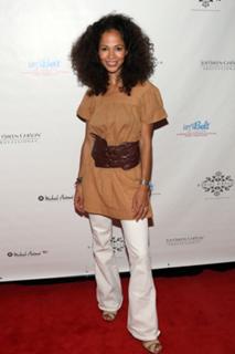 Sherri Saum feet photo 12