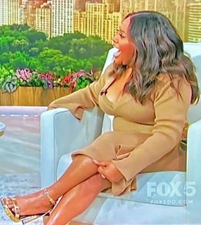 Sherri Shepherd feet photo 1