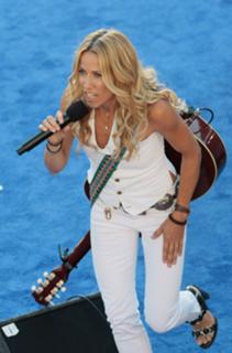 Sheryl Crow feet photo thumbnail