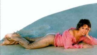 Sheryl Crow feet photo thumbnail
