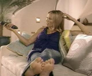 Sheryl Crow feet photo thumbnail