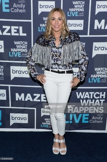 Sheryl Crow feet photo thumbnail