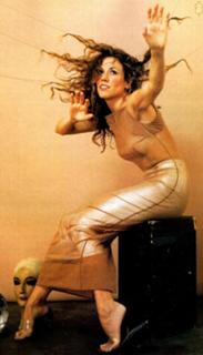 Sheryl Crow feet photo thumbnail