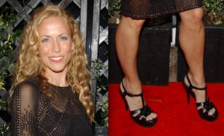 Sheryl Crow feet photo thumbnail