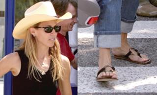 Sheryl Crow feet photo thumbnail
