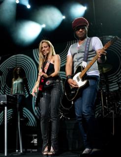 Sheryl Crow feet photo thumbnail