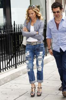 Sheryl Crow feet photo thumbnail