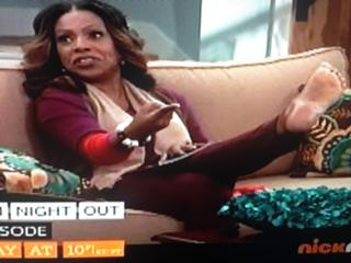 Sheryl Lee Ralph feet photo 1