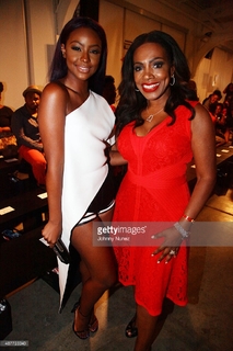 Sheryl Lee Ralph feet photo 9