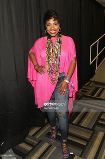 Sheryl Lee Ralph feet photo 18
