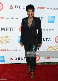 Sheryl Lee Ralph feet photo 9