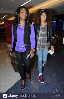 Sheryl Lee Ralph feet photo 1