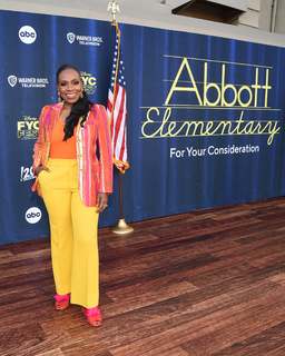 Sheryl Lee Ralph feet photo 10