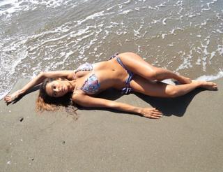 Shibani Dandekar feet photo 11