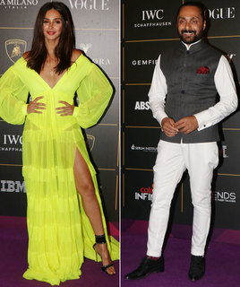 Shibani Dandekar feet photo 18