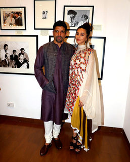 Shibani Dandekar feet photo 7